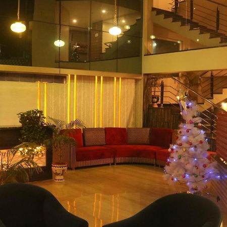 Hotel The Kalyaniz Guwahati Dış mekan fotoğraf