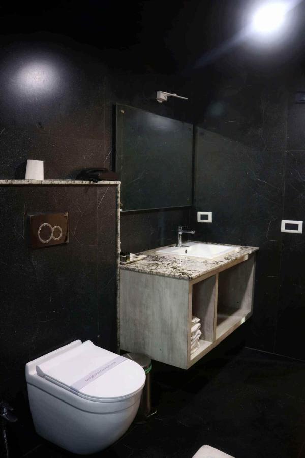 Hotel The Kalyaniz Guwahati Dış mekan fotoğraf