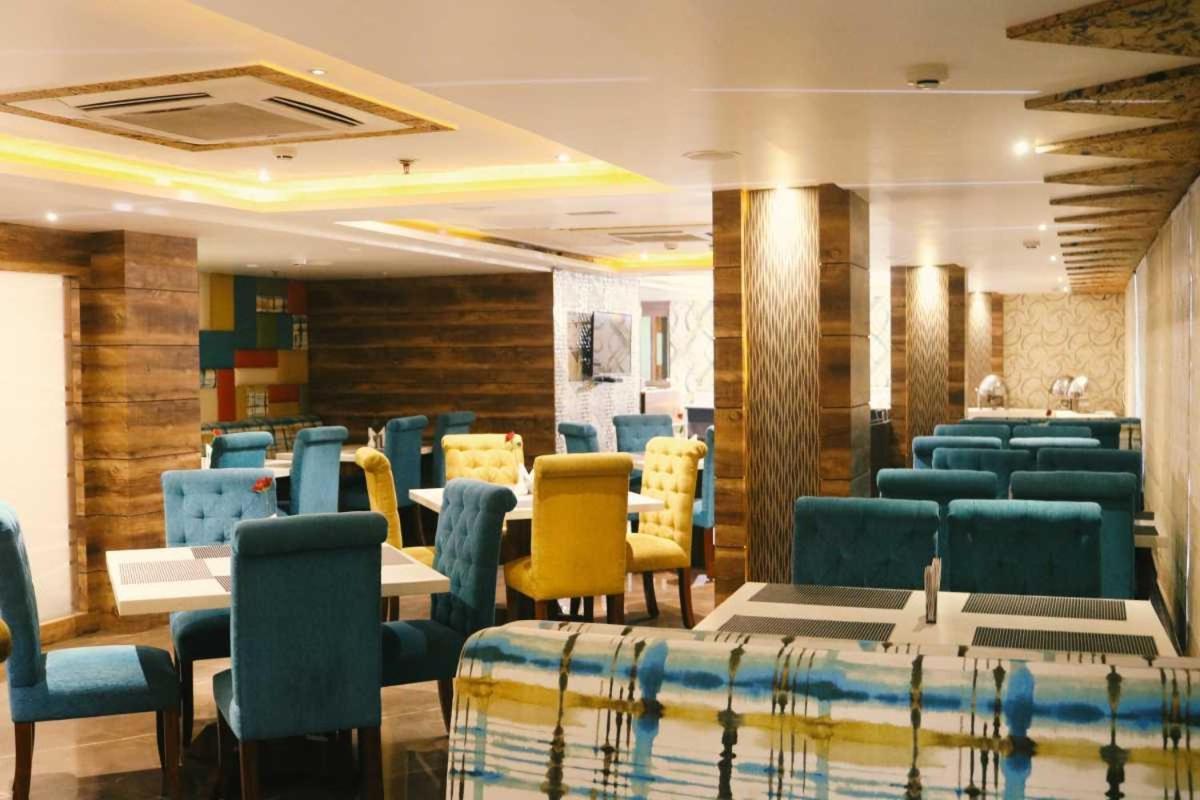 Hotel The Kalyaniz Guwahati Dış mekan fotoğraf