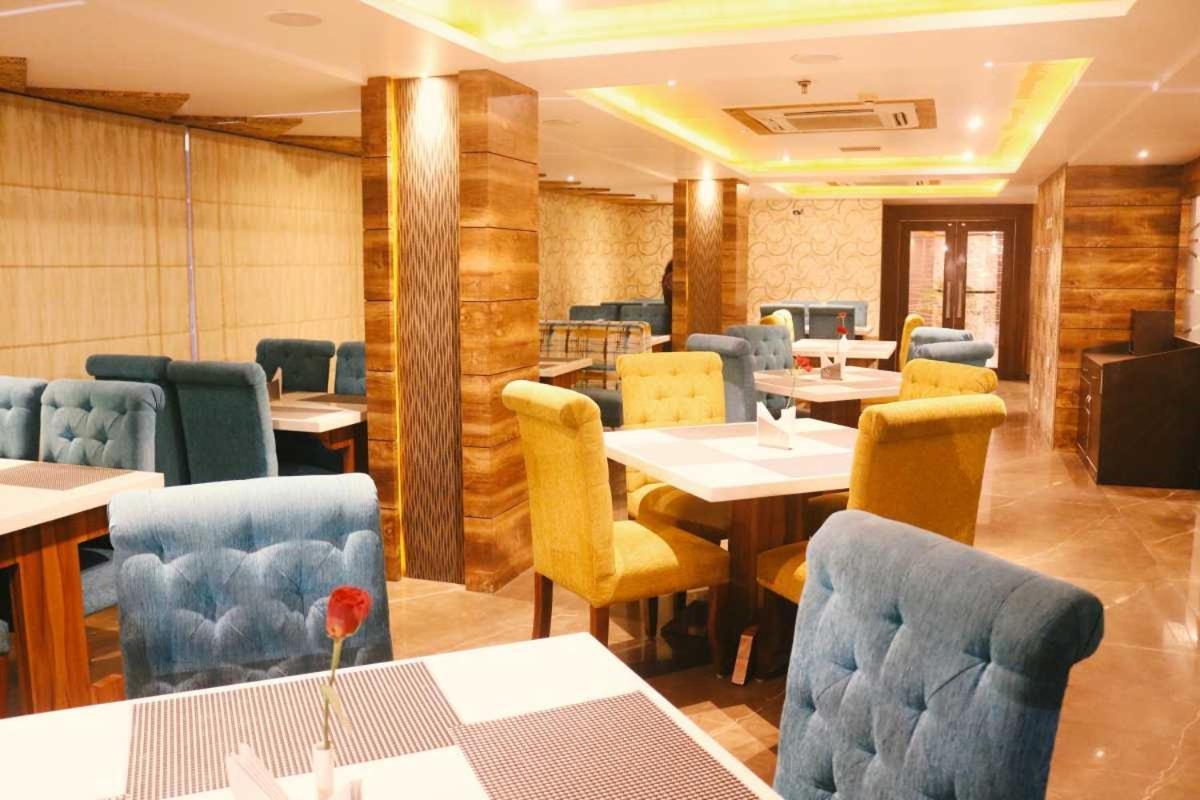 Hotel The Kalyaniz Guwahati Dış mekan fotoğraf