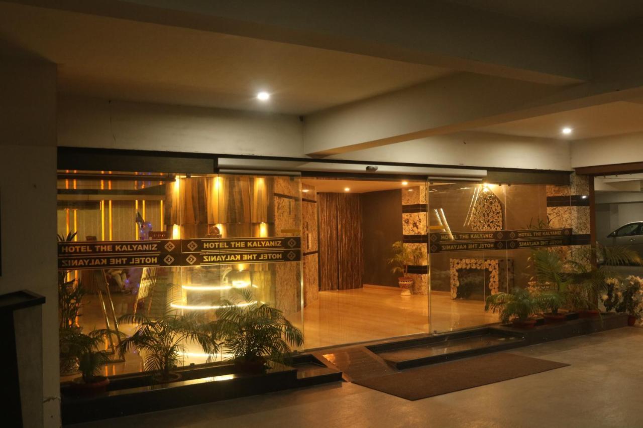 Hotel The Kalyaniz Guwahati Dış mekan fotoğraf