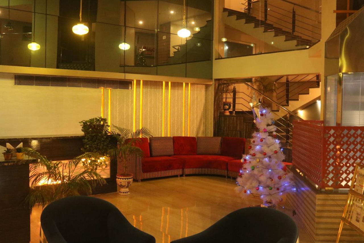 Hotel The Kalyaniz Guwahati Dış mekan fotoğraf